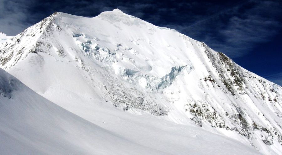 Photographs of the Bishorn ( 4153m ) in the Zermatt ( Valais ) Region ...