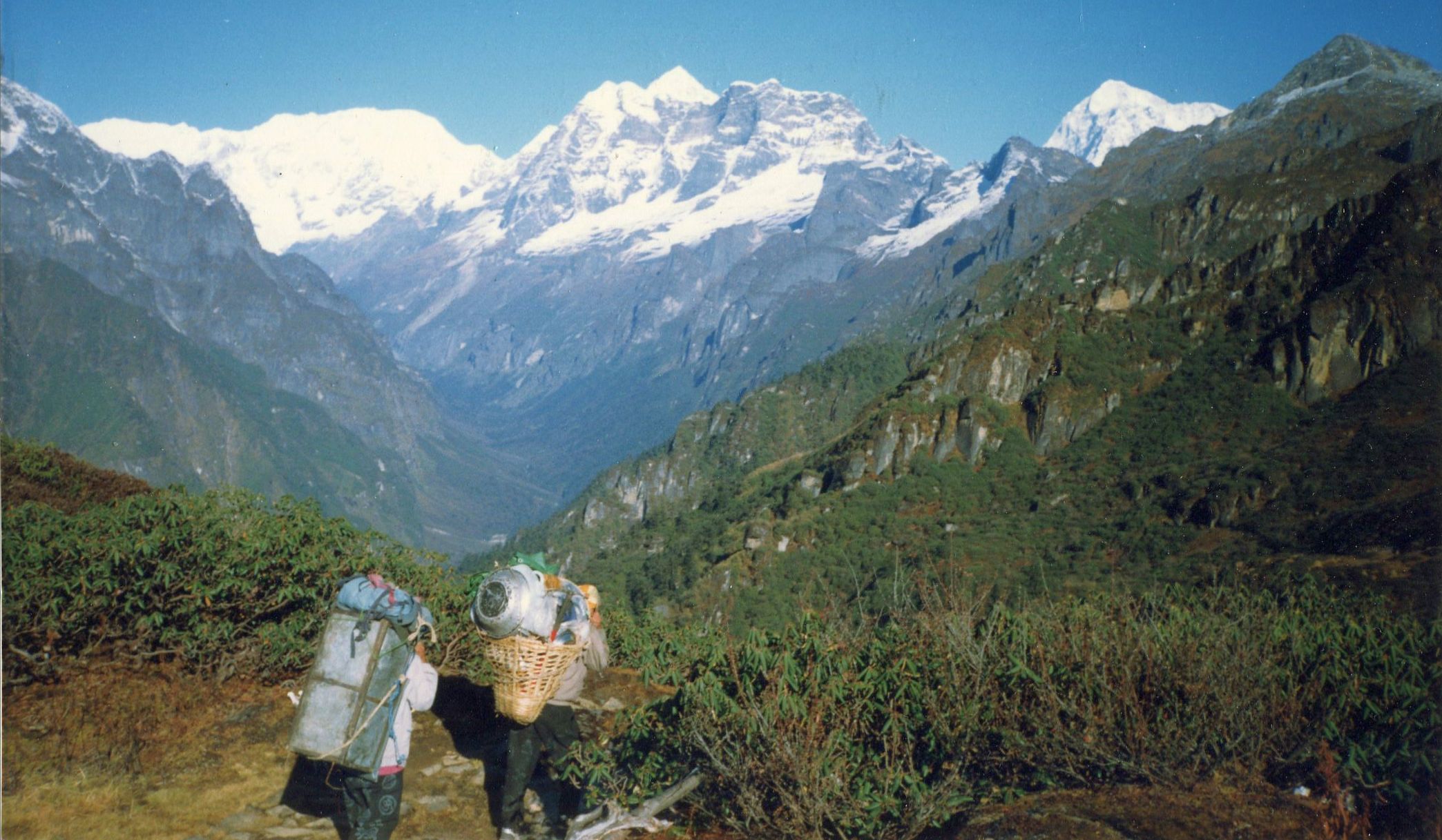 Iswa Khola Valley and Chamlang on ascent to Shipton La