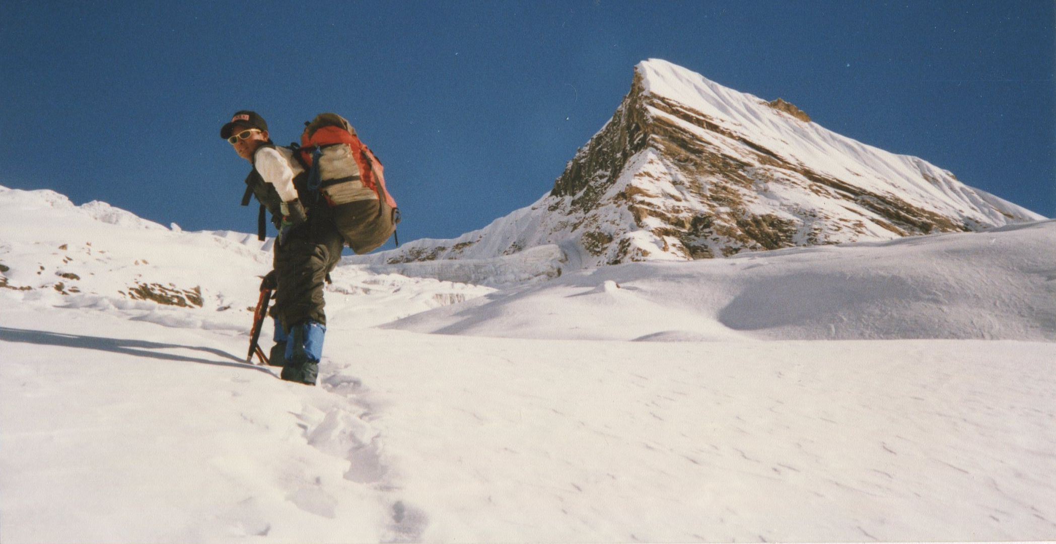 Tent Peak on ascent to Rakshi Peak