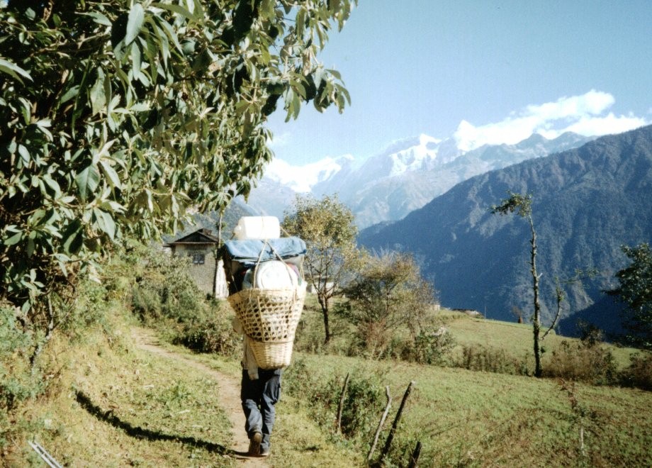 Mt.Numbur on approach to Kyama Village