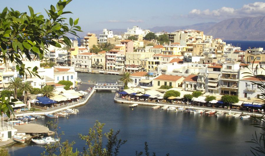 Photographs and map of Agios Nikolaos on the Greek Island of Crete ...