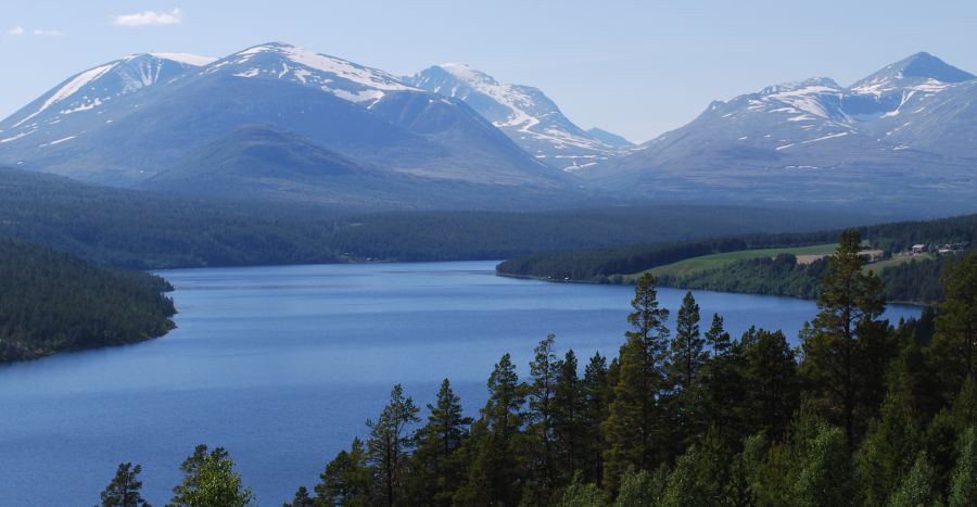 Rondvatnet Lake in Rondane National Park in Norway