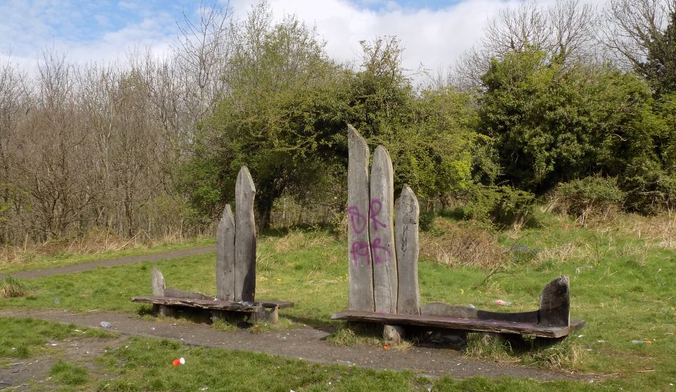 Antonine Wolf Bench in Garscadden Woods East