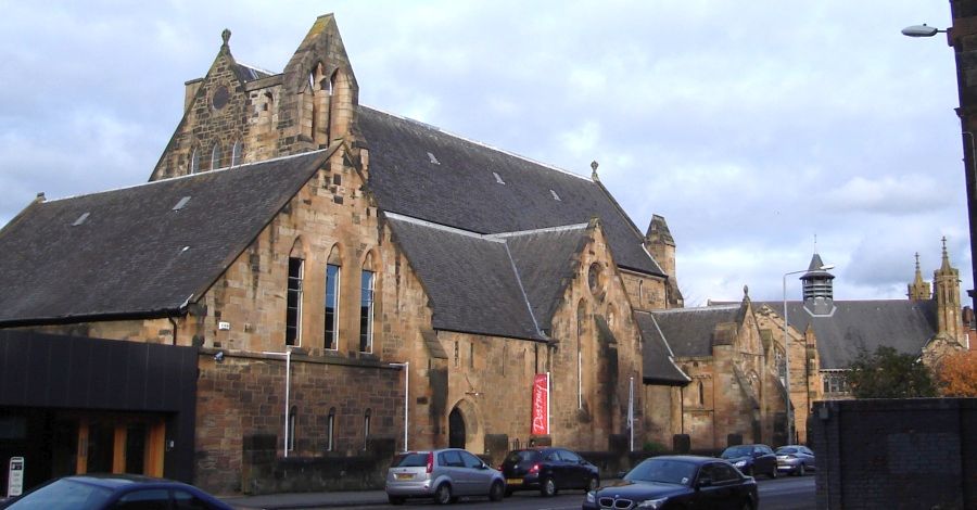 Shawlands Old Parish Church in South Side of Glasgow