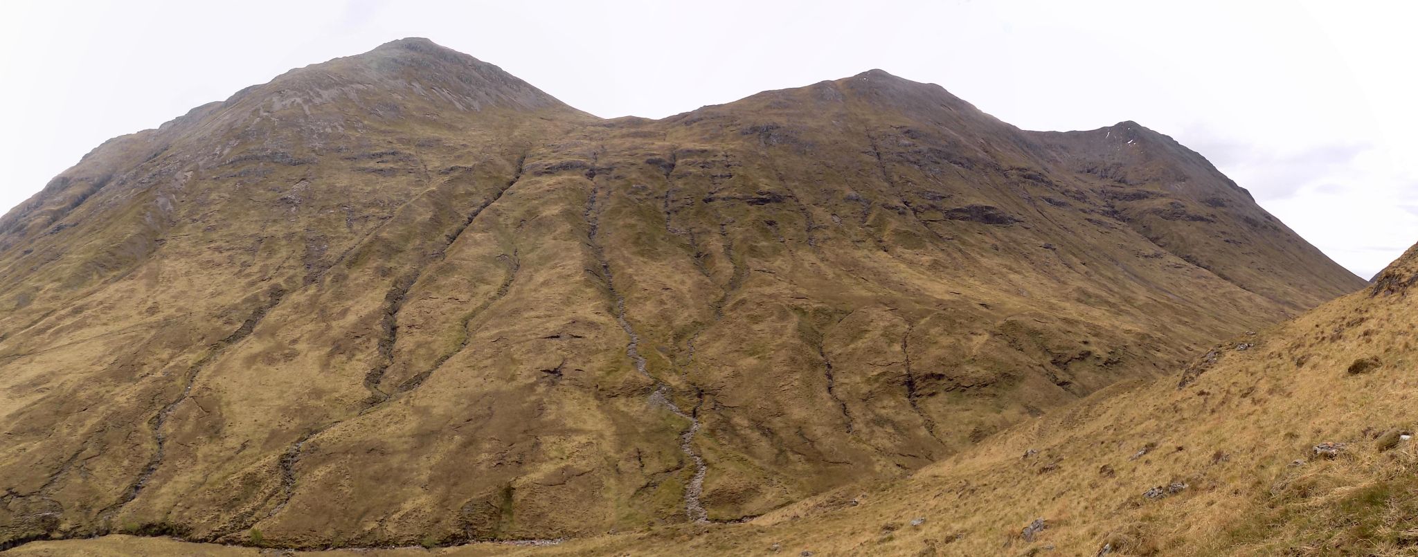 Summit ridge of Buachaille Etive Mor