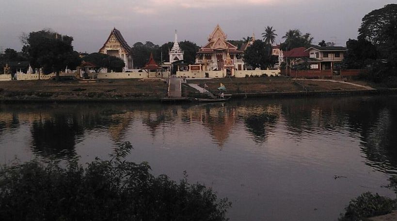 Pa Sak River and Thai Temple at Ayutthaya in Northern Thailand